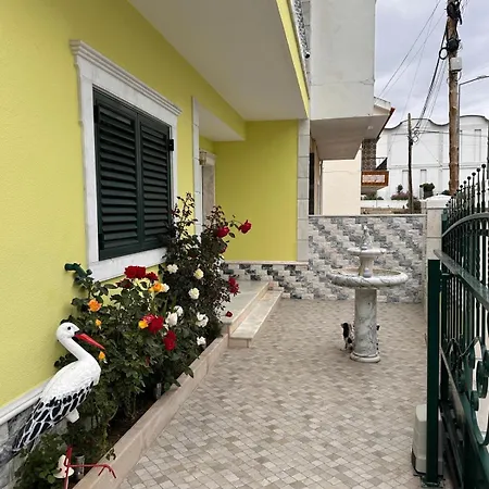 Casa Do Vale With Terrace Holiday home *